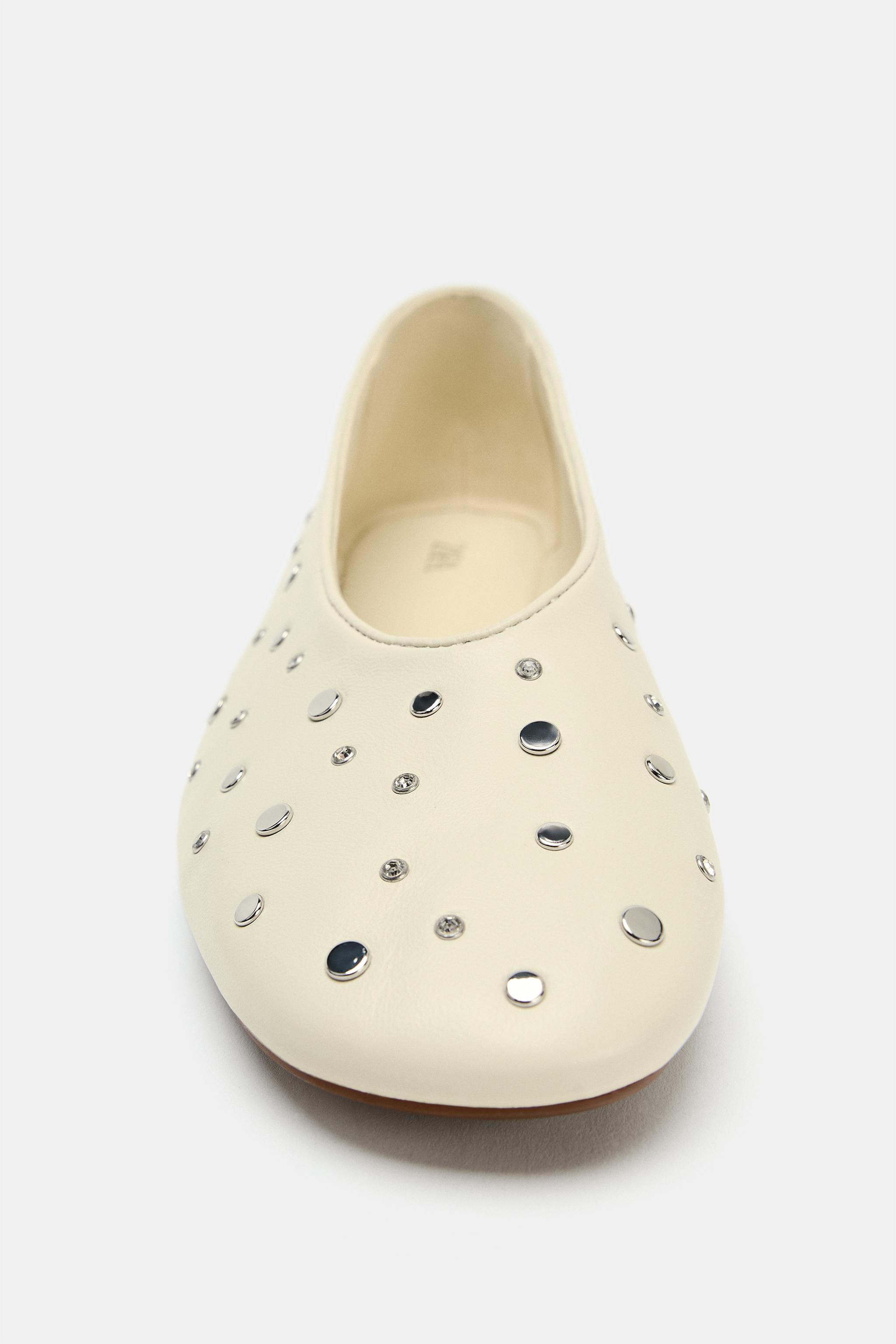 LEATHER STUDDED BALLET FLATS